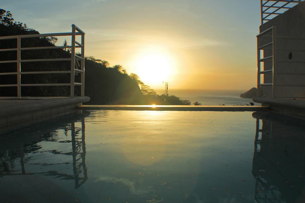 Suitehouse Taganga Exteriör bild